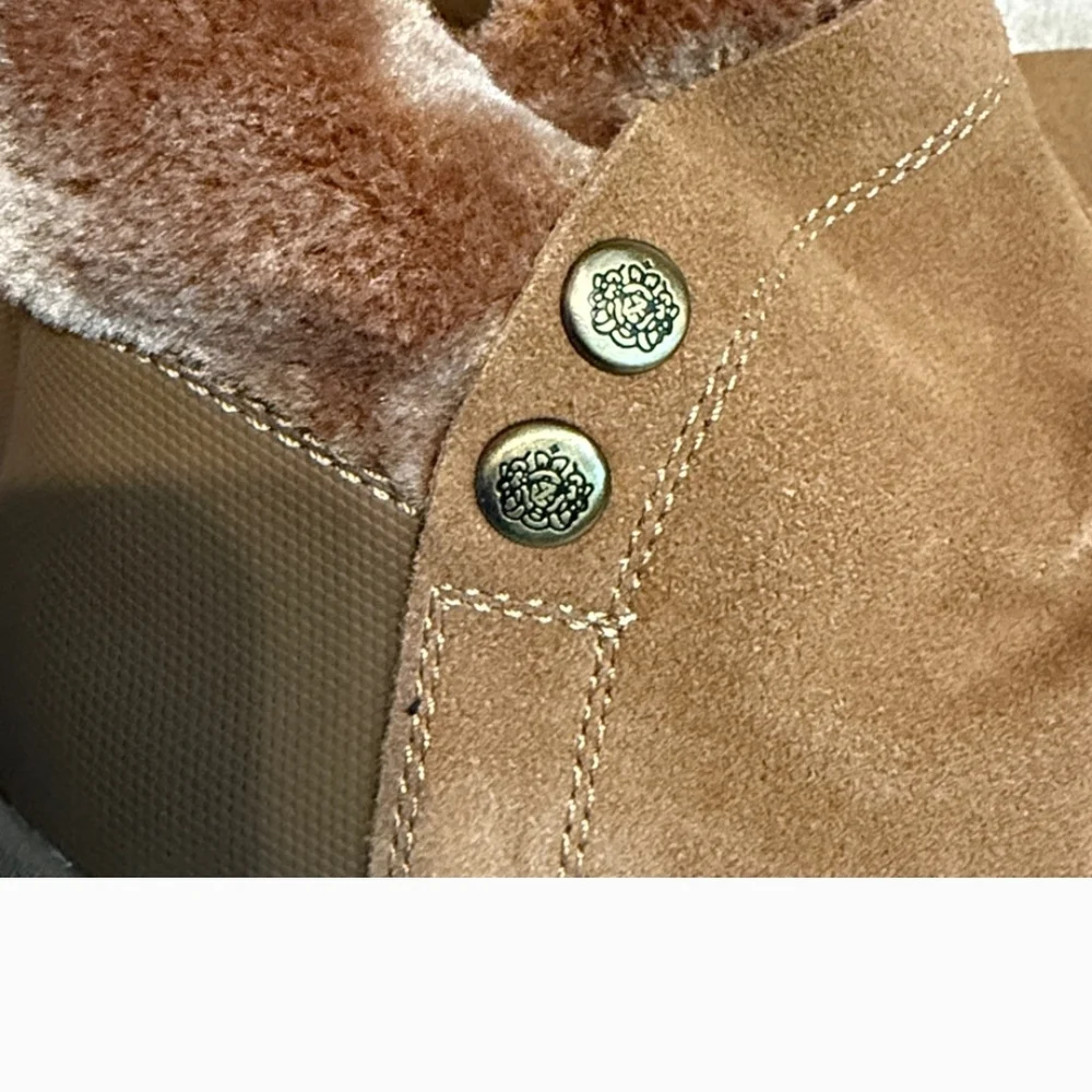BareTraps Tan Winter Boots with Faux Fur